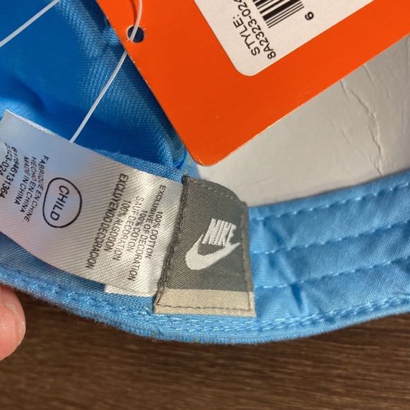 NWT Nike  Adjstable Hat Paint Drip Yellow & Blue Childs - Picture 8 of 11